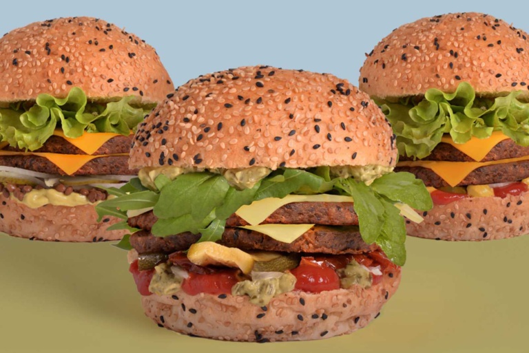 Cédric Mincato et Elena Reckewell ouvrent un 2ème Vélicious Burger à Strasbourg